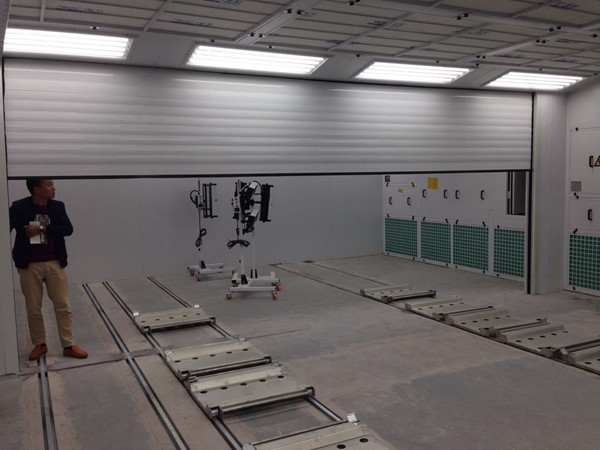 Sheet metal spray line w